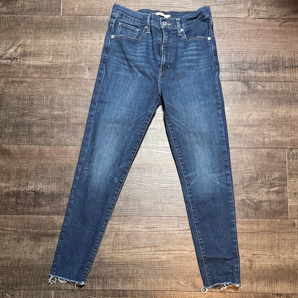Levi's “Rare Red Tag”Dark Blue Ankle Jeans